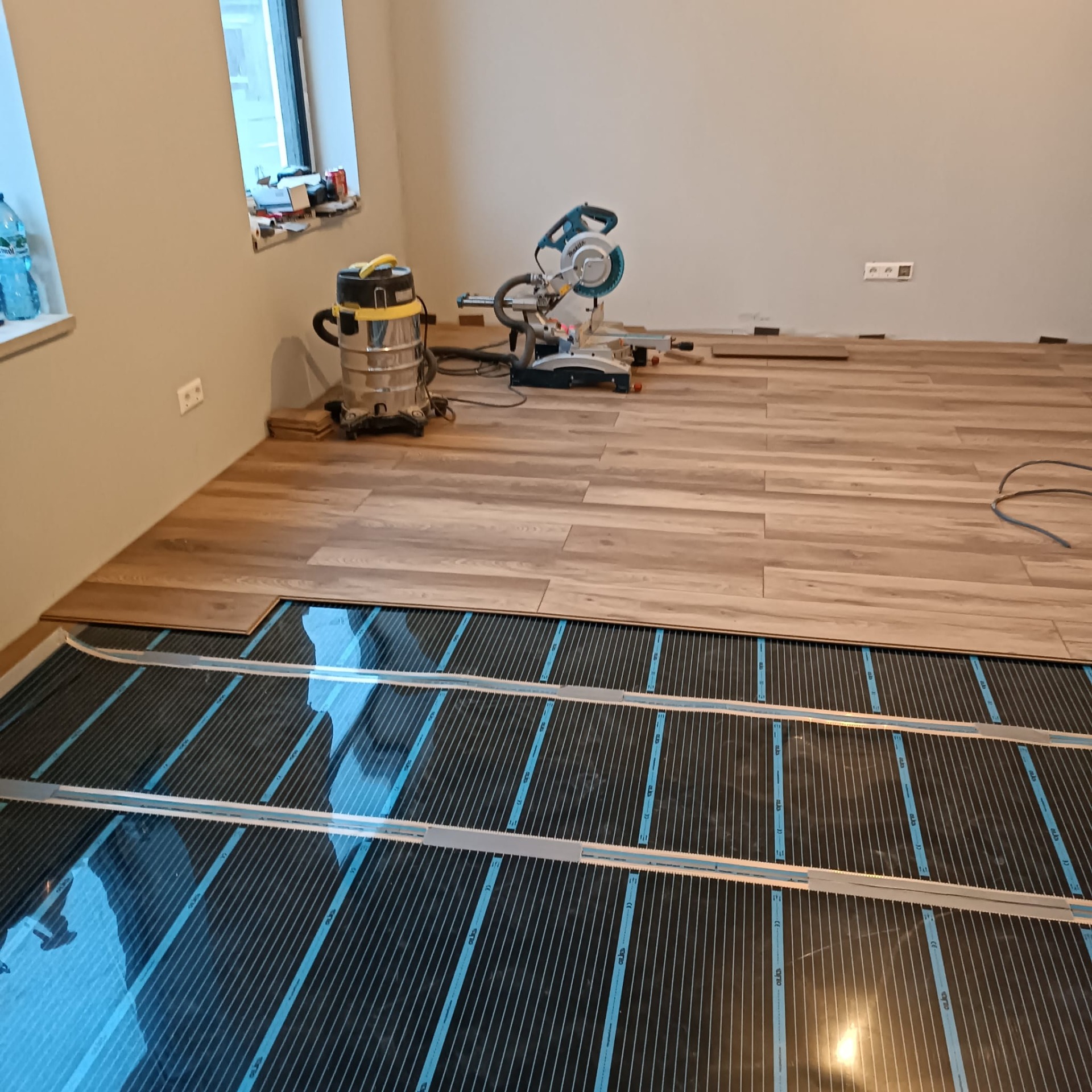 infraroodverwarmingsfolie onder laminaat vloer